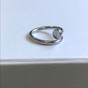 Nail ring
